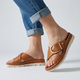 Mara Crossband Platform Slide