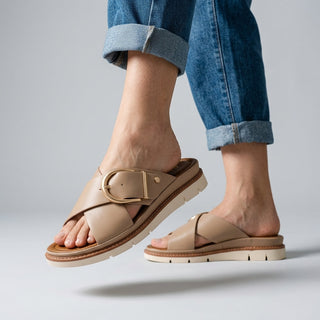 Mara Crossband Platform Slide