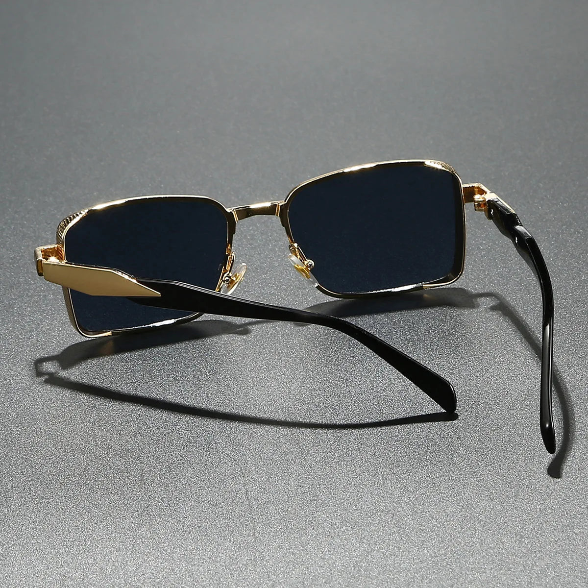 Aventura Shades
