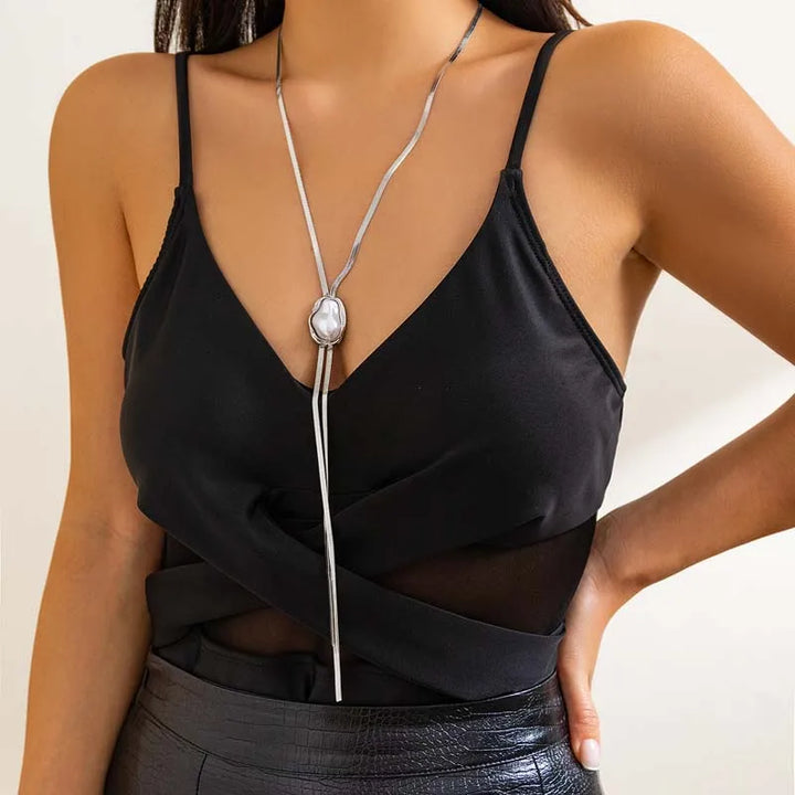 Contour Pearl Drop Necklace
