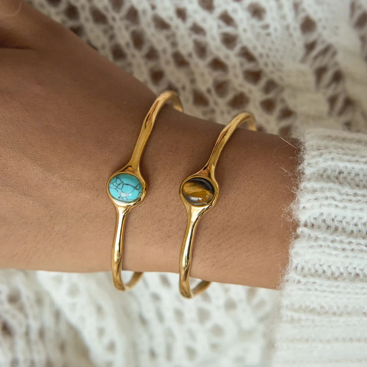 Contour Halo Cuff