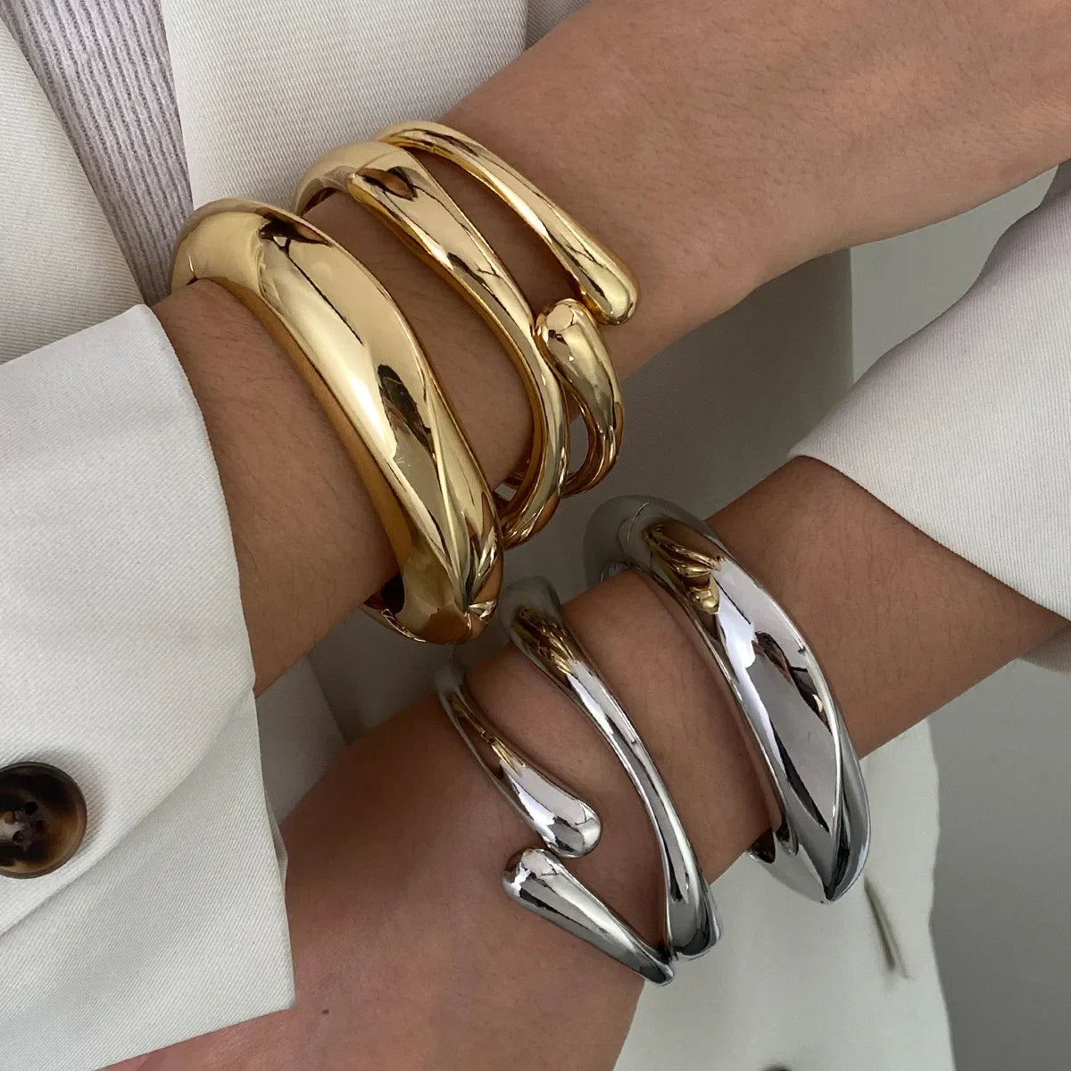 Contour Ronde Bangle