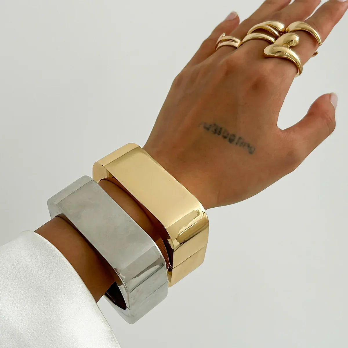 The Palermo Bangle