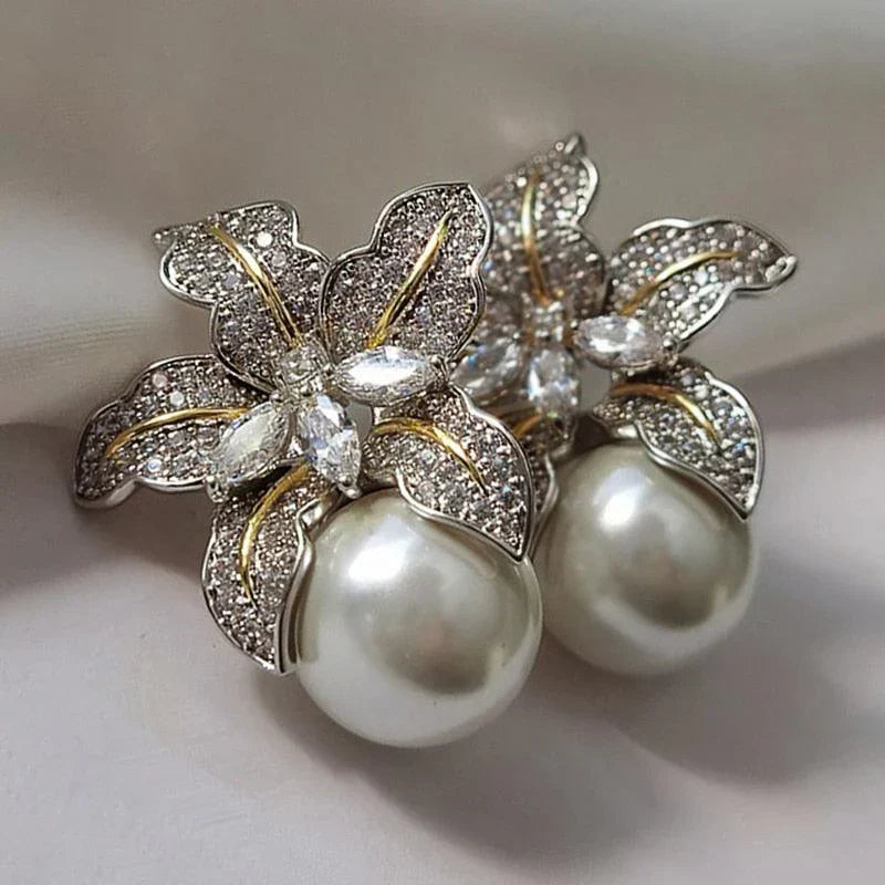 Flower Pearl Cluster Earrings
