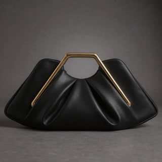 La Courbe Clutch