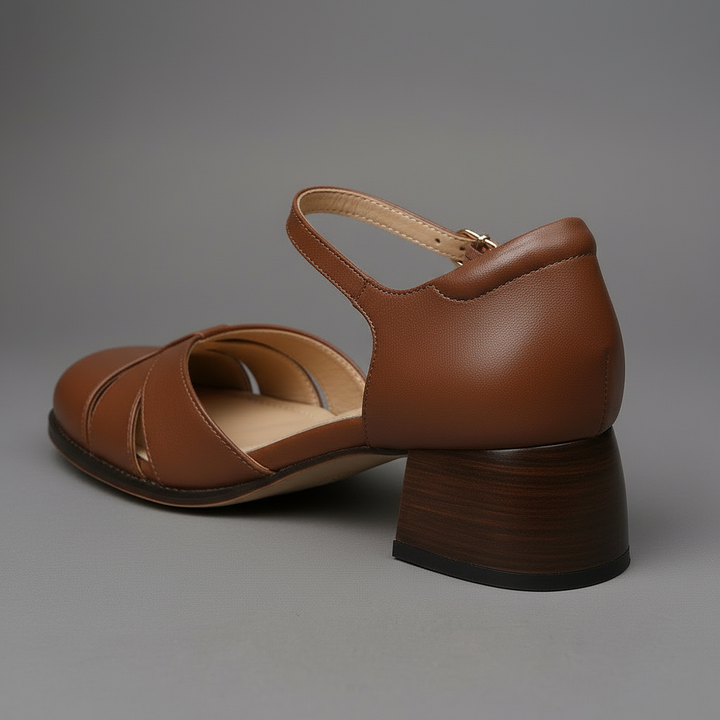 Cori Closed Toe Sandal