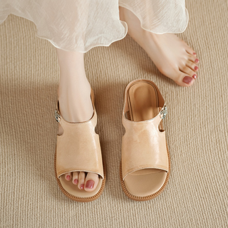 Daphne Cutout Leather Mule Sandal