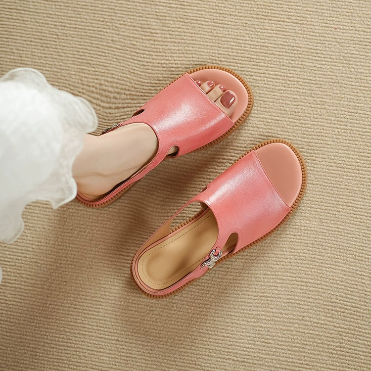 Daphne Cutout Leather Mule Sandal