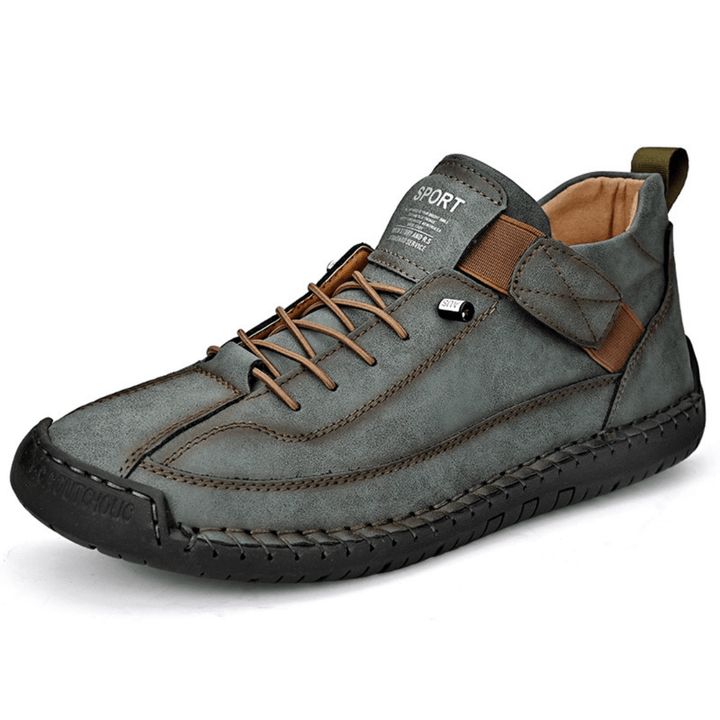 Javier | Hand-Stitched Lace-Up Moc
