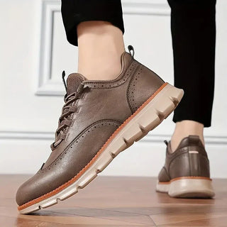 Theo | Leather-Look Wingtip Sneaker