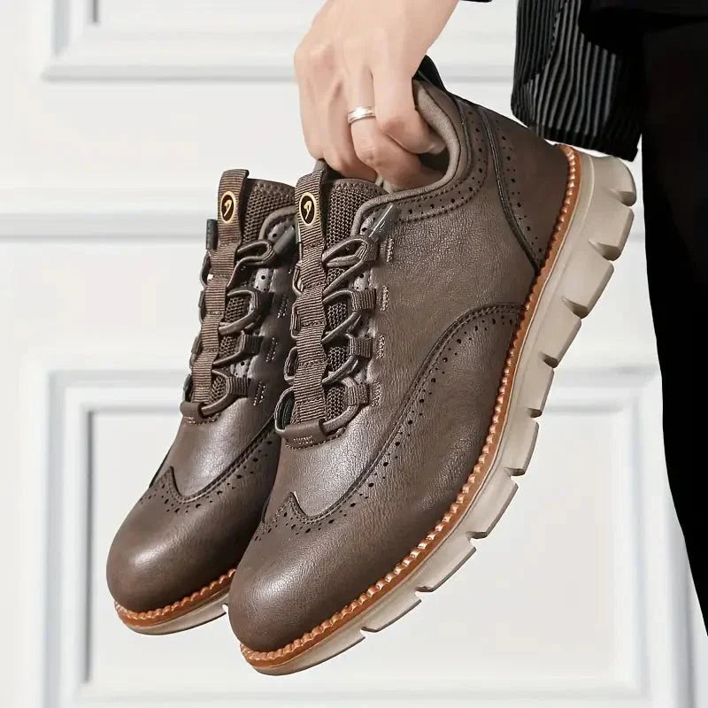 Theo | Leather-Look Wingtip Sneaker