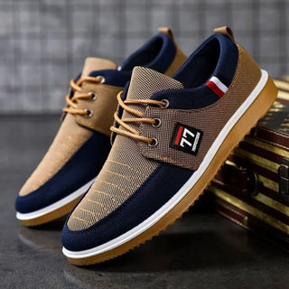 Tobias | Canvas Badge Sneaker