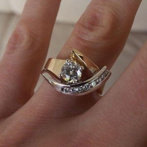 Two-Tone Wave Crystal Ring