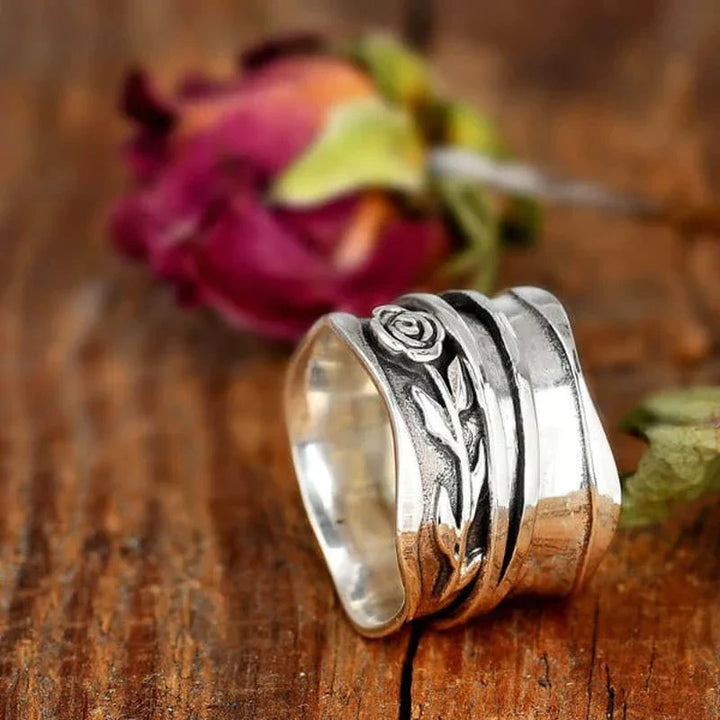Vintage Silver Rose Ring